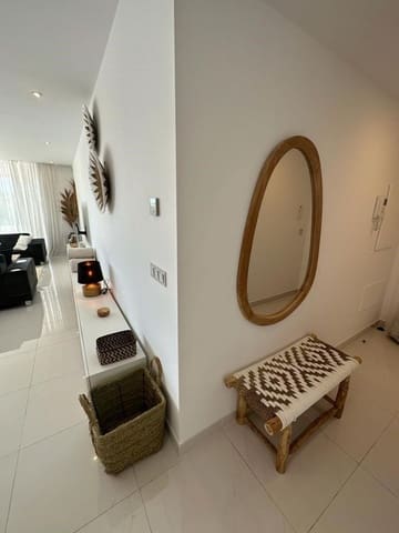 3 bedroom Apartment for holiday rental in Estepona with pool garage - € 1,400 (Ref: 7205944)