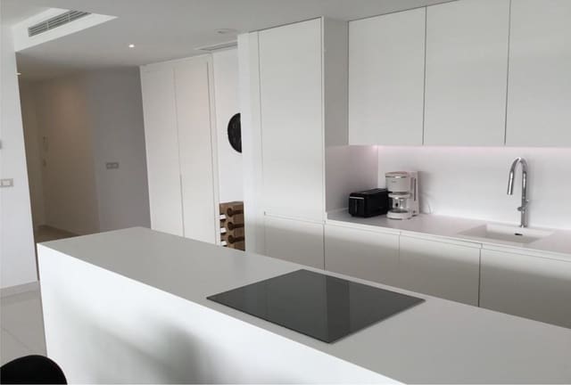 3 camera da letto Appartamento da affitare come casa vacanza in Estepona con piscina garage - 1.890 € (Rif: 7205944)