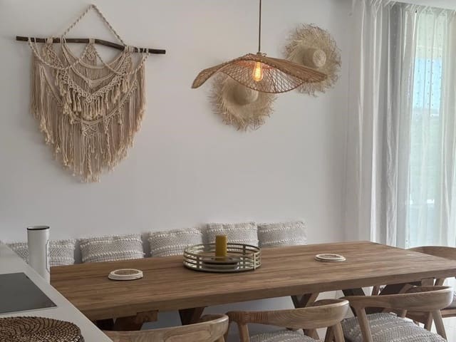 3 sovrum Lägenhet för semesterbostäder i Estepona med pool garage - 1 890 € (Ref: 7205944)