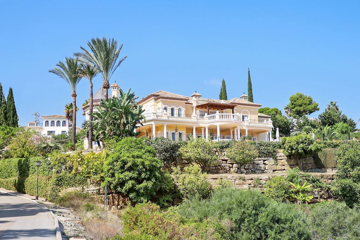 5 slaapkamer Villa te koop in Benahavis met zwembad garage - € 3.700.000 (Ref: 7584498)