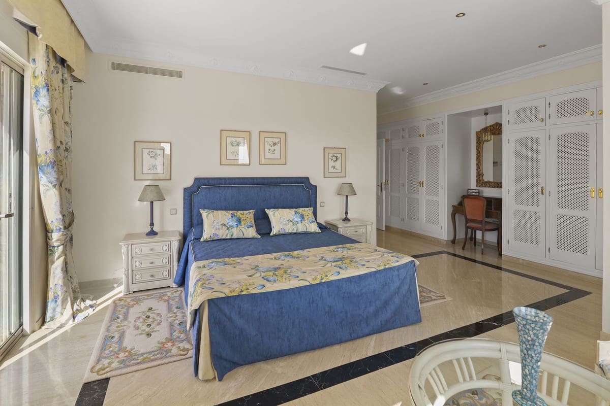 5 slaapkamer Villa te koop in Benahavis met zwembad garage - € 3.700.000 (Ref: 7584498)