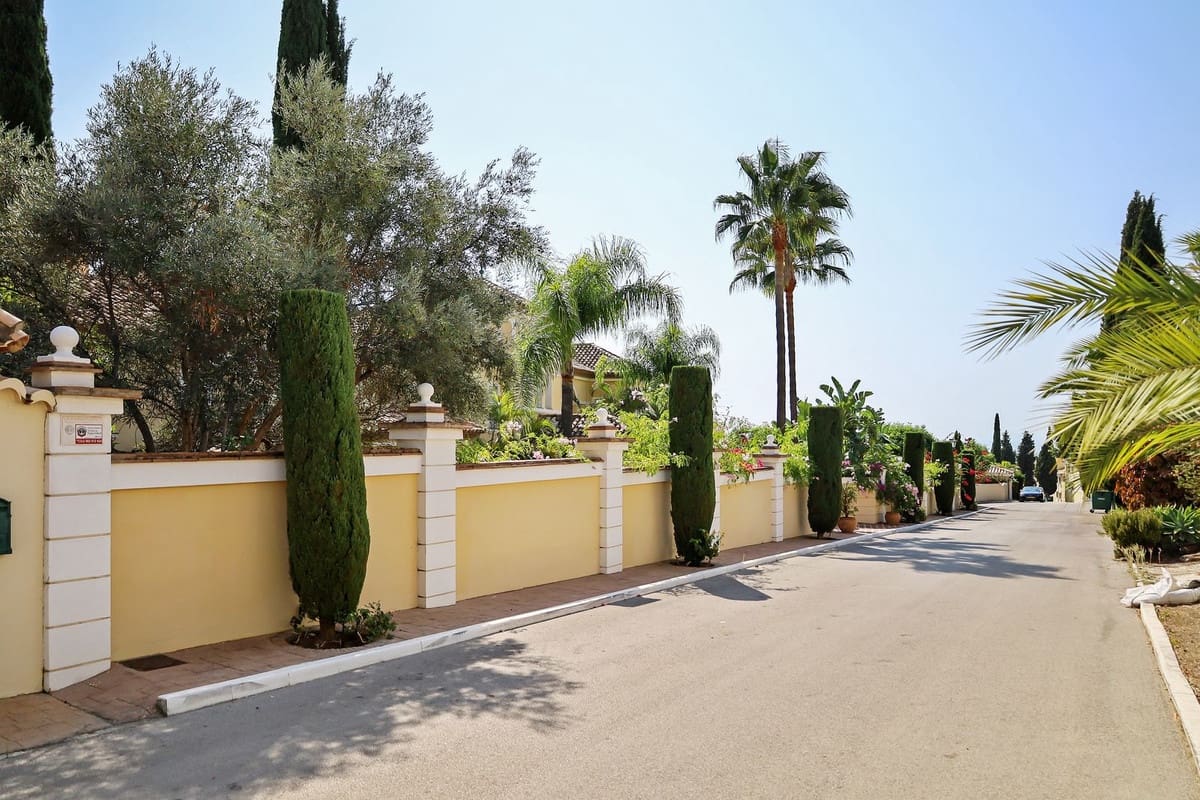 5 slaapkamer Villa te koop in Benahavis met zwembad garage - € 3.700.000 (Ref: 7584498)