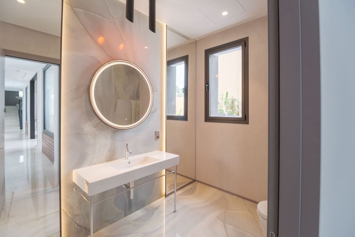 12 Zimmer Villa zu verkaufen in Benahavis mit Pool Garage - 12.700.000 € (Ref: 7584500)