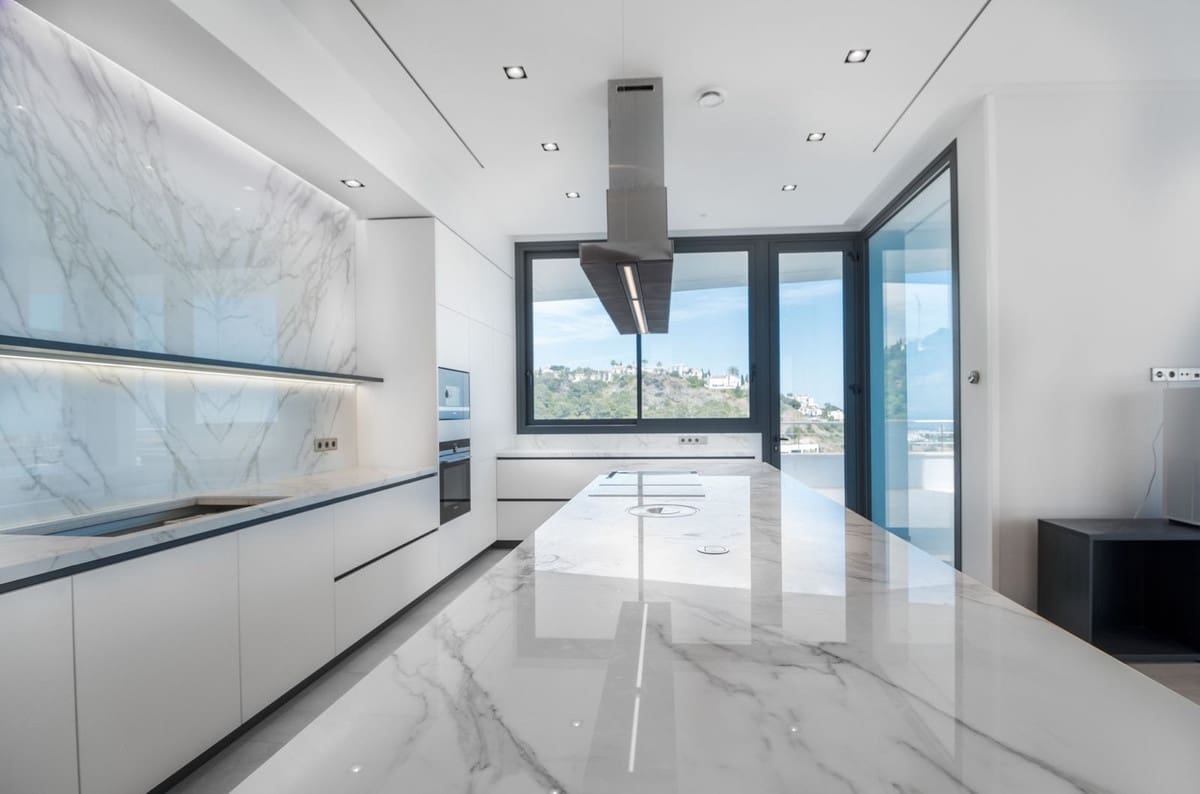 12 Zimmer Villa zu verkaufen in Benahavis mit Pool Garage - 12.700.000 € (Ref: 7584500)