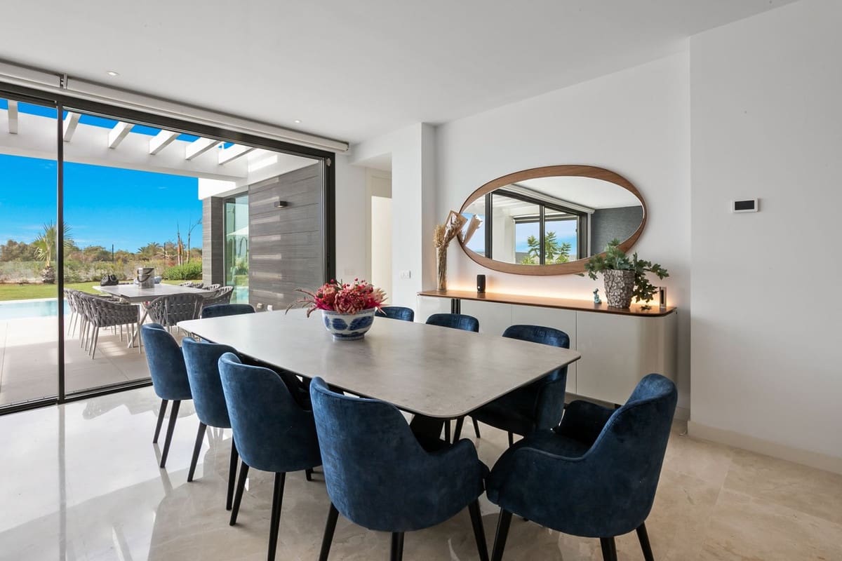 6 slaapkamer Villa te koop in Calahonda met zwembad garage - € 2.100.000 (Ref: 7681620)