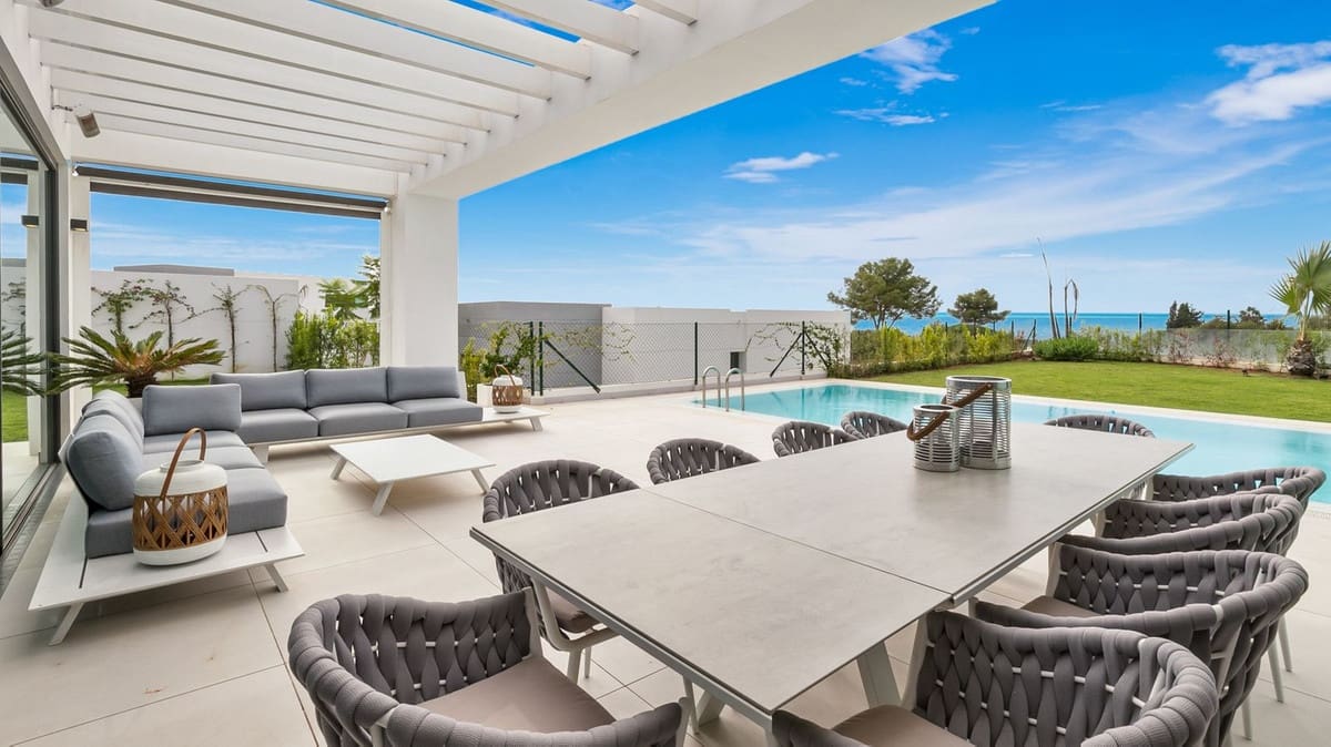 6 slaapkamer Villa te koop in Calahonda met zwembad garage - € 2.100.000 (Ref: 7681620)