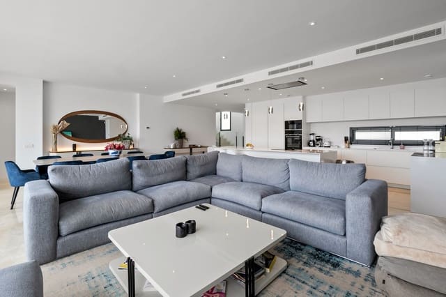 6 sypialnia Willa na sprzedaż w Calahonda, Mijas z basenem garażem - 2 100 000 € (Ref: 7681620)