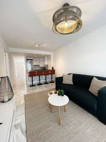 2 bedroom Apartment for holiday rental in Manilva with pool garage - € 400 (Ref: 7750618)