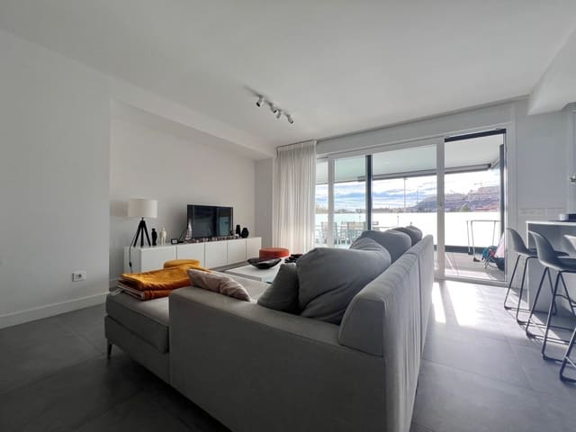   3 soveværelse   ferieLejlighed i La Cala de Mijas, Mijas med   swimmingpool   - € 900 (Ref: 7981708)