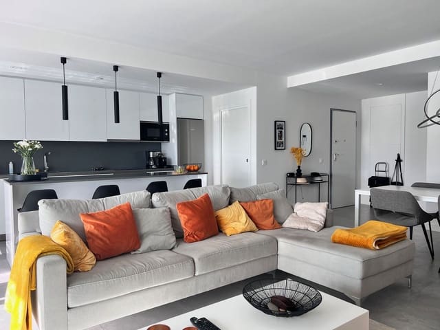 3 Zimmer Ferienapartment in La Cala de Mijas, Mijas mit Pool - 900 € (Ref: 7981708)