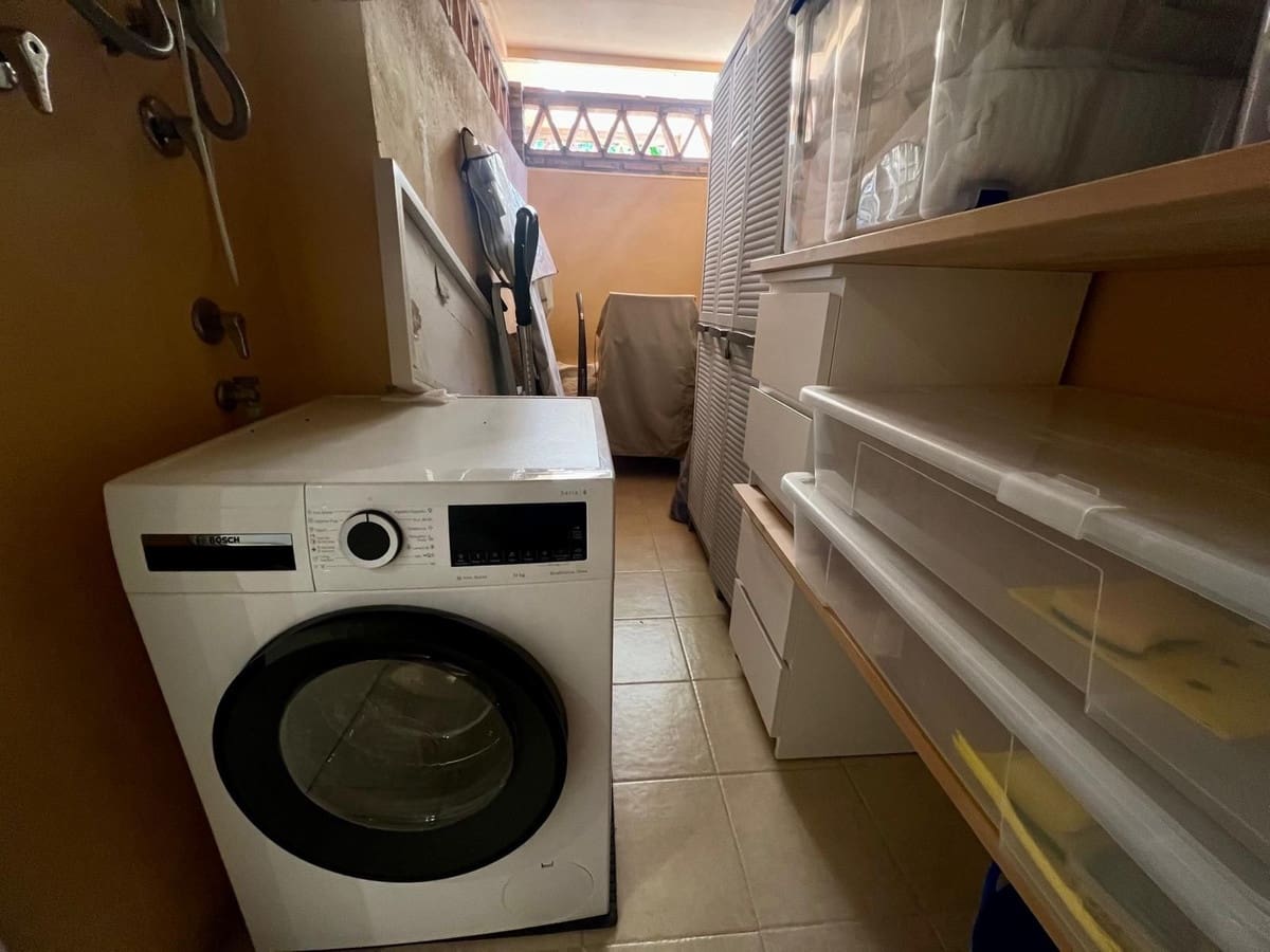 2 quarto Apartamento para arrendamento para férias em Elviria com piscina Garagem - 500 € (Ref: 8017832)