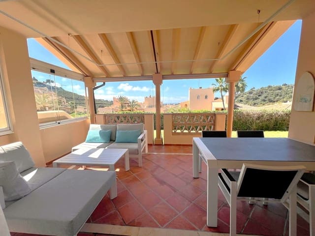 2 bedroom Apartment for holiday rental in Elviria, Marbella with pool garage - € 500 (Ref: 8017832)