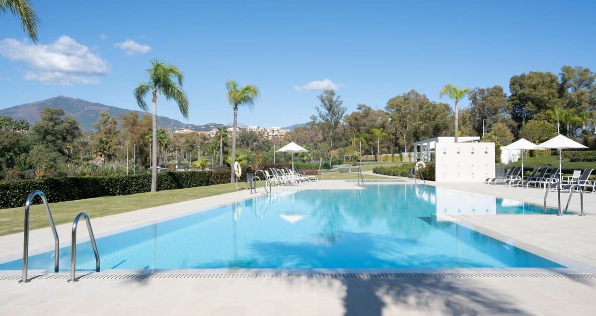 3 sypialnia Apartament na kwatery wakacyjne w Atalaya-Isdabe z basenem garażem - 1 800 € (Ref: 8065745)