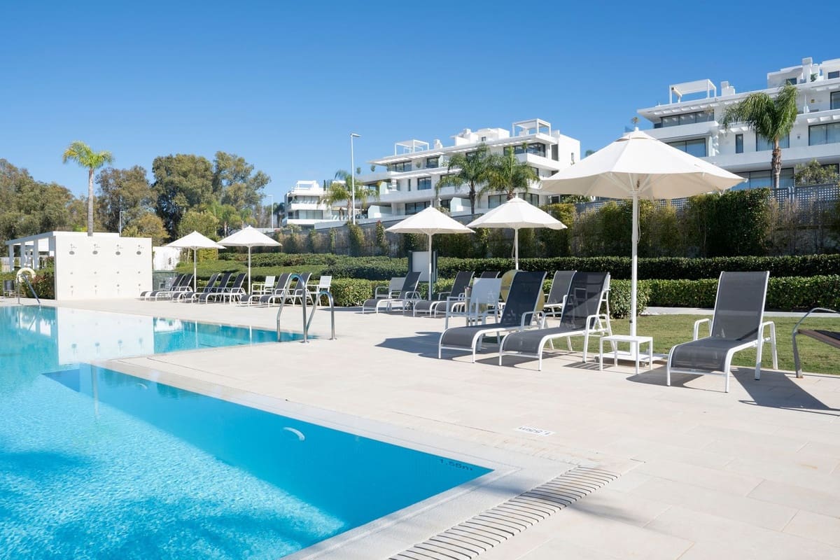 3 quarto Apartamento para arrendamento para férias em Atalaya-Isdabe com piscina Garagem - 1 800 € (Ref: 8065745)