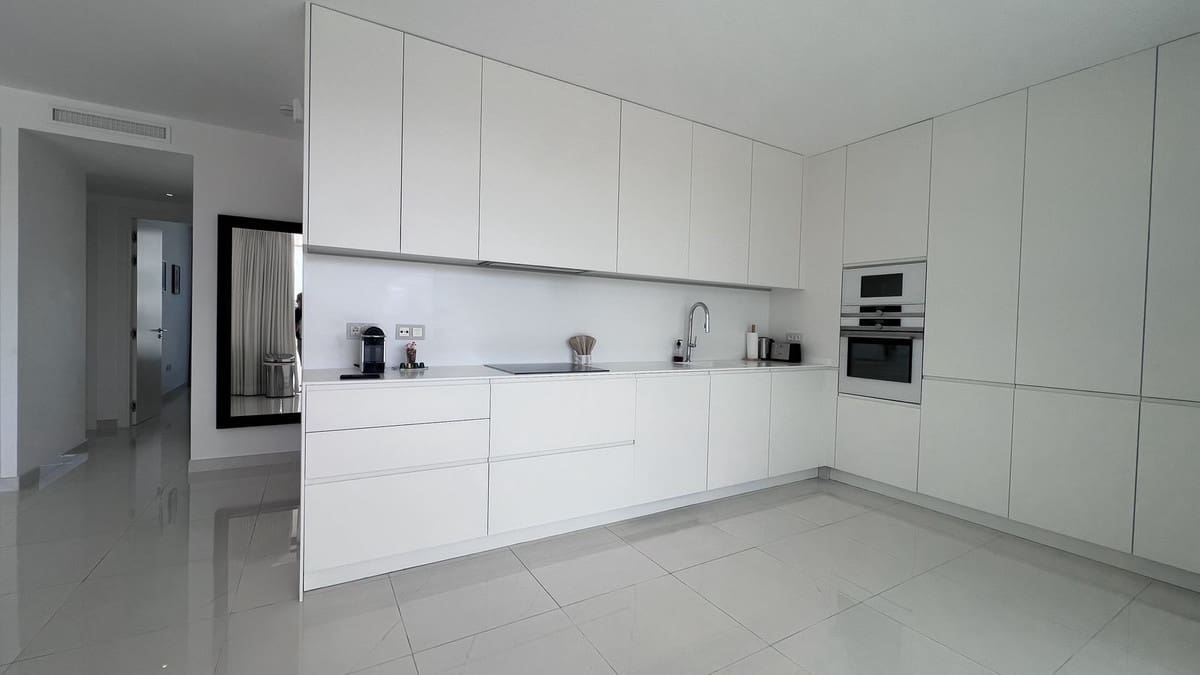 Appartement de 3 chambres de location de vacances à Atalaya-Isdabe avec piscine garage - 1 806 € (Ref: 8065745)