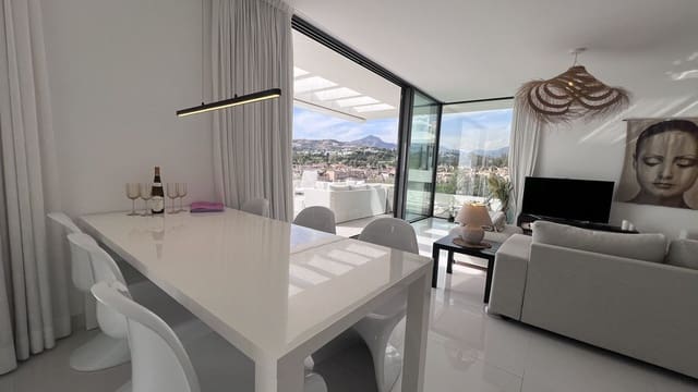 Apartamento de 3 habitaciones en Atalaya-Isdabe, Estepona en alquiler vacacional con piscina garaje - 1.806 € (Ref: 8065745)