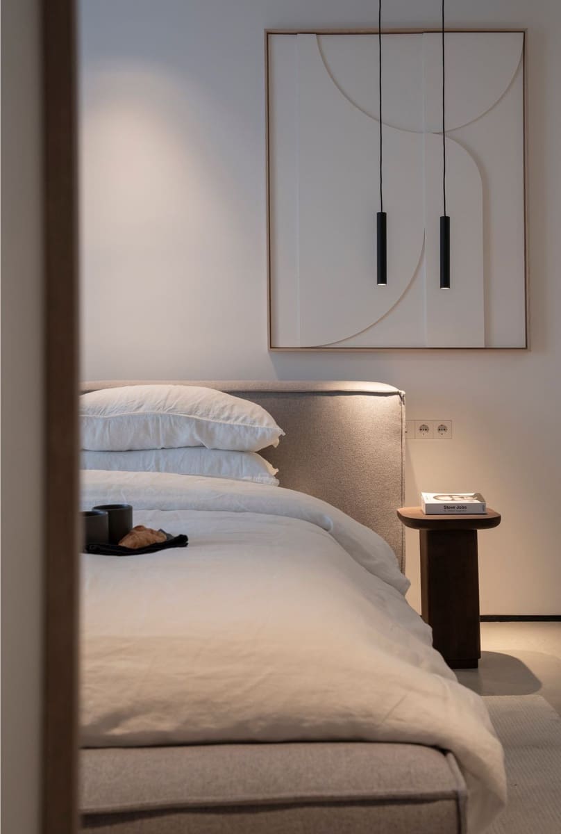 Ático de 2 habitaciones en Estepona en venta con piscina garaje - 1.995.000 € (Ref: 8131813)