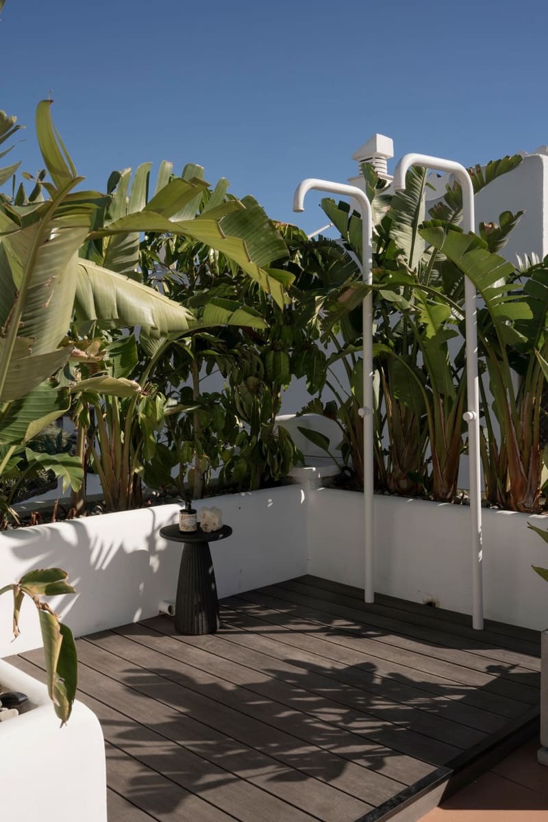 Ático de 2 habitaciones en Estepona en venta con piscina garaje - 1.995.000 € (Ref: 8131813)