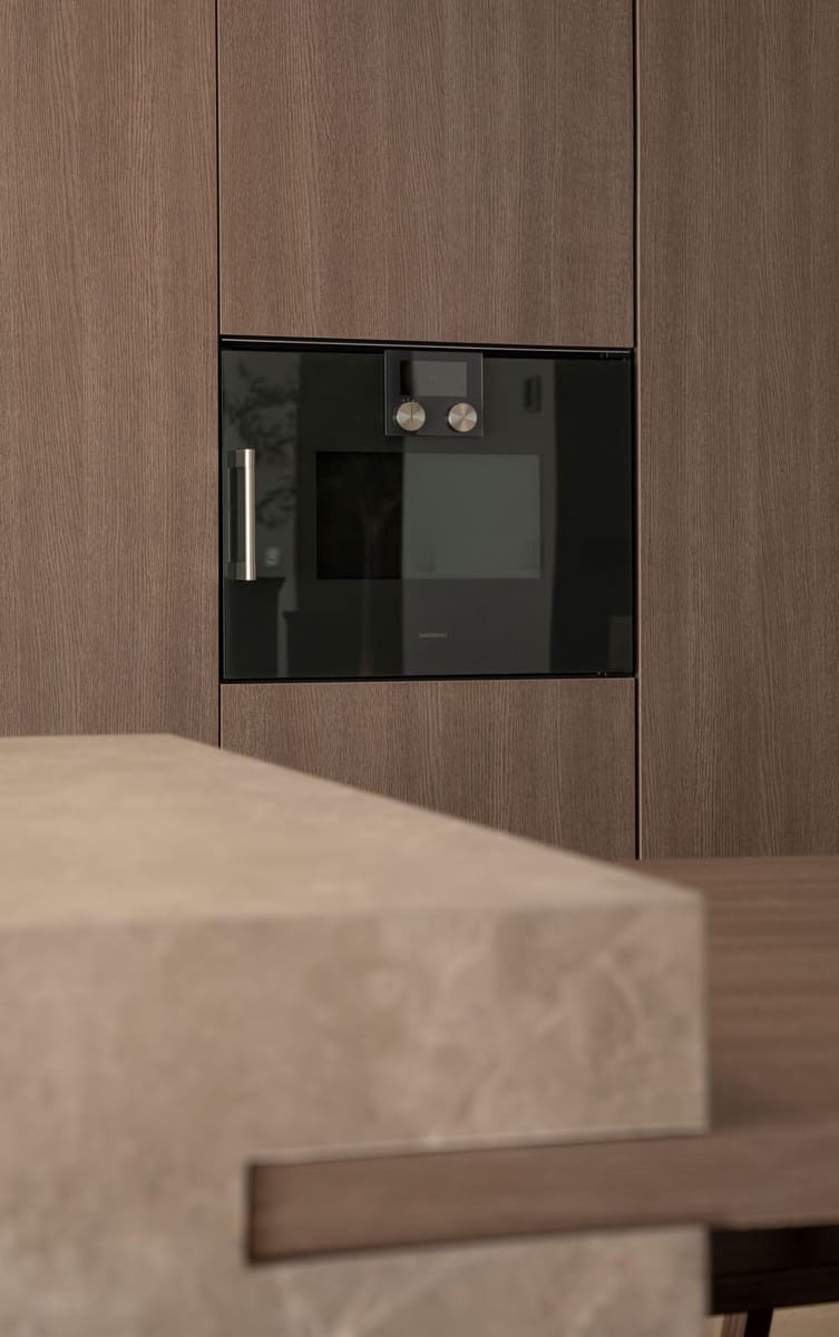 Ático de 2 habitaciones en Estepona en venta con piscina garaje - 1.995.000 € (Ref: 8131813)