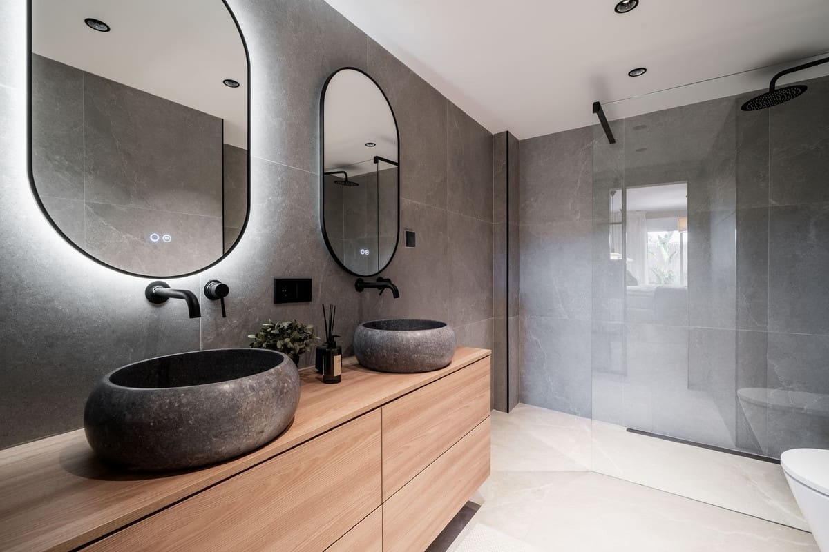 Apartamento de 4 habitaciones en Nueva Andalucia en venta con piscina garaje - 695.000 € (Ref: 8133637)