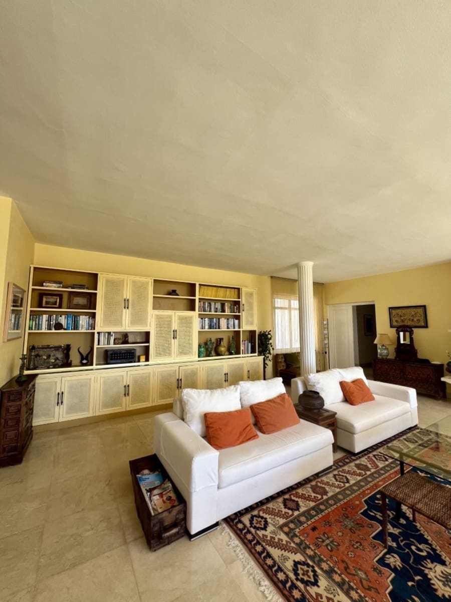 5 sovrum Villa för semesterbostäder i Guadalmina med pool - 16 250 € (Ref: 8214772)