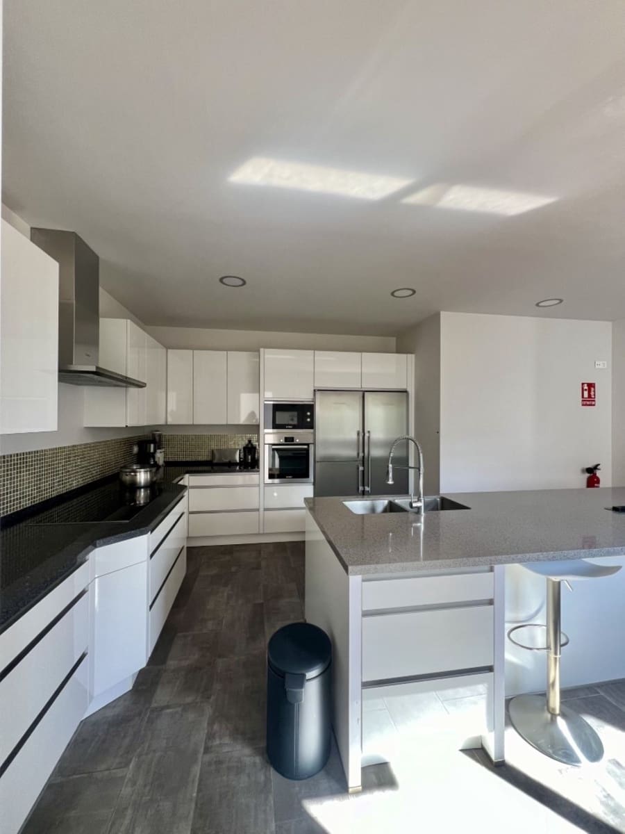 5 Zimmer Ferienvilla in Guadalmina mit Pool - 16.250 € (Ref: 8214772)