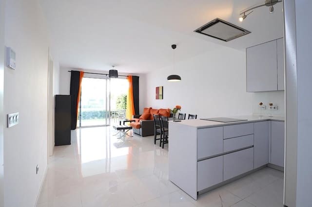 2 slaapkamer Appartement te koop in Marbella met zwembad garage - € 420.000 (Ref: 8221081)
