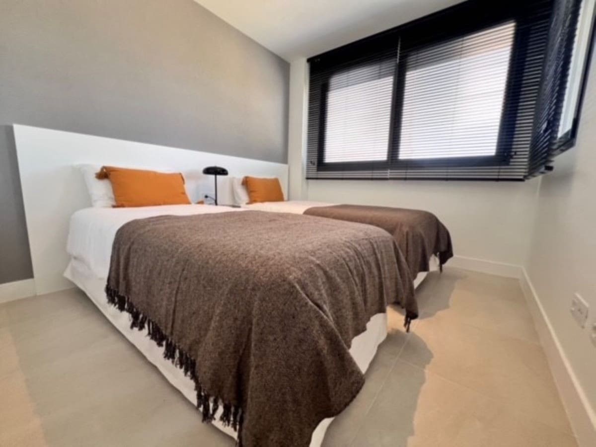 3 sovrum Lägenhet för semesterbostäder i Manilva med pool garage - 945 € (Ref: 8406384)