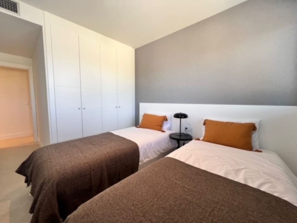 3 camera da letto Appartamento da affitare come casa vacanza in Manilva con piscina garage - 945 € (Rif: 8406384)