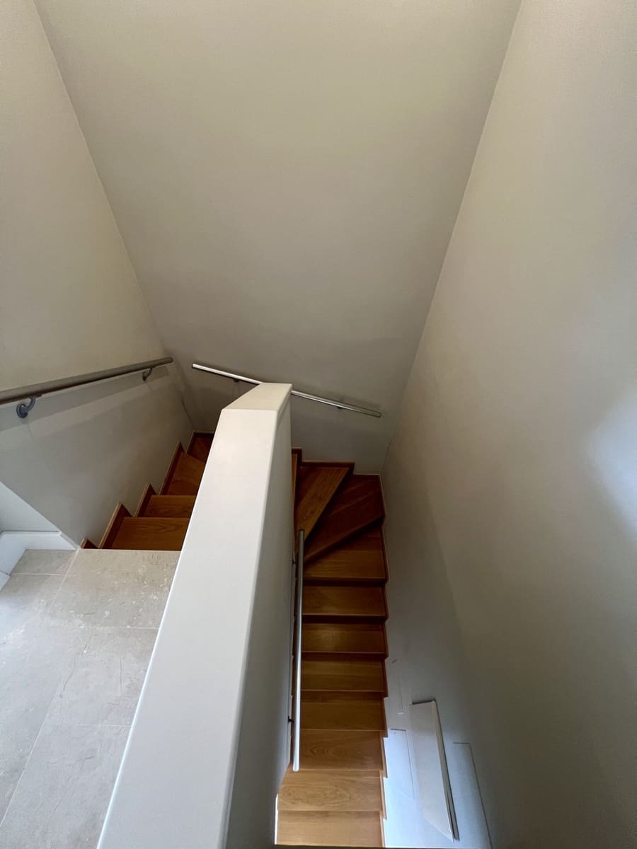 Apartamento de 2 habitaciones en New Golden Mile en alquiler con piscina garaje - 2.200 € (Ref: 8796709)