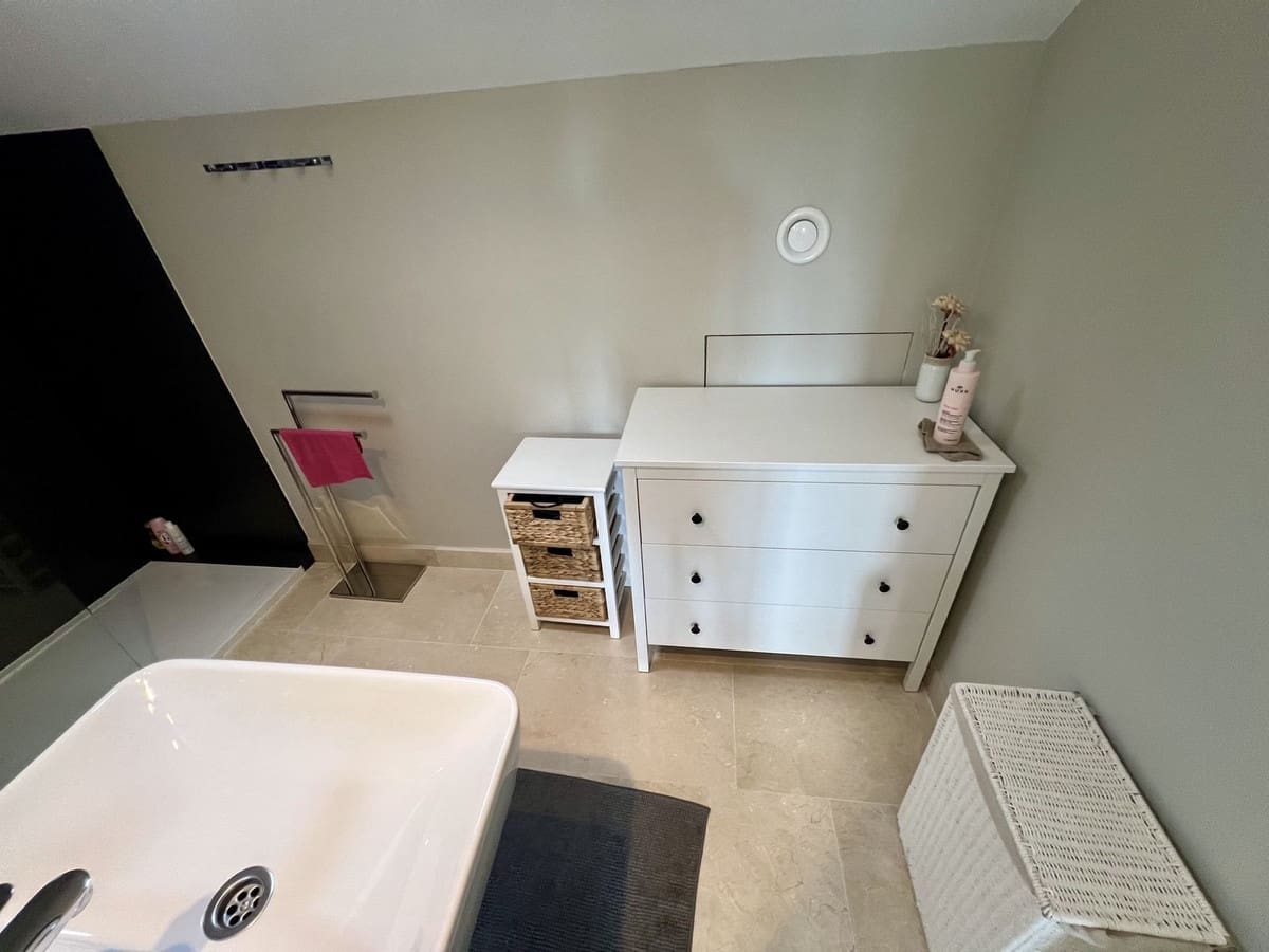 2 bedroom Apartment for rent in New Golden Mile with pool garage - € 2,200 (Ref: 8796709)