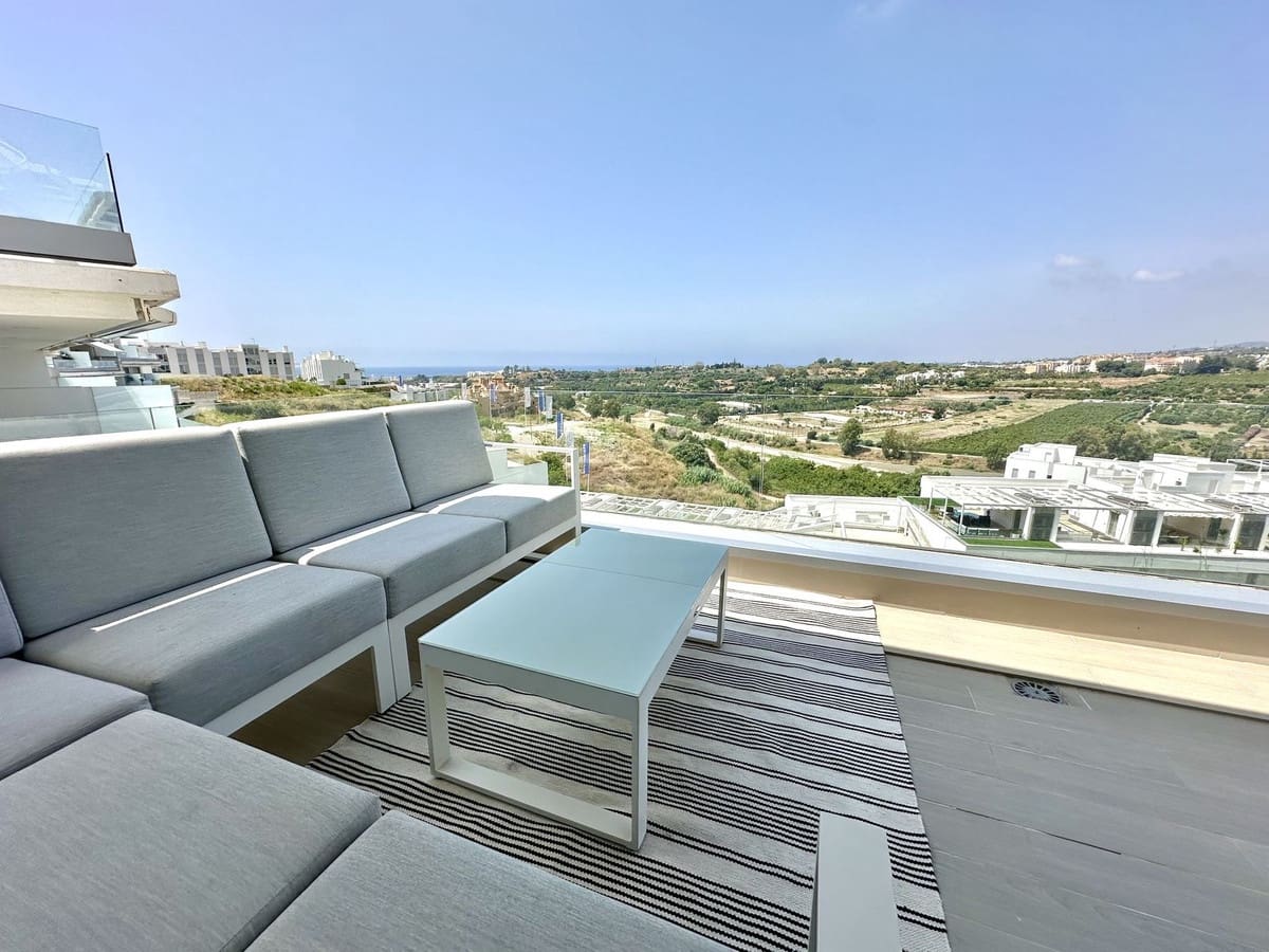 3 slaapkamer Appartement voor vakantieverhuur in Cancelada met zwembad garage - € 1.100 (Ref: 8799684)