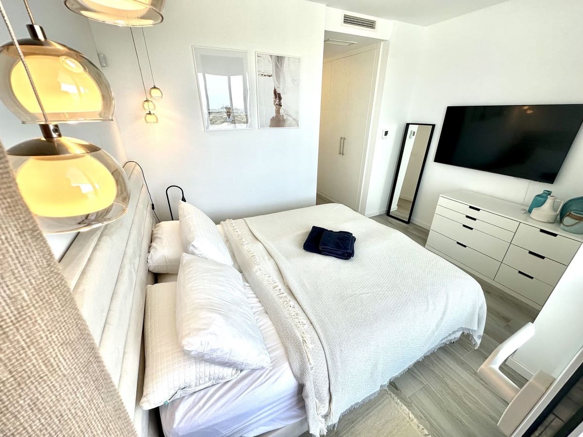 3 slaapkamer Appartement voor vakantieverhuur in Cancelada met zwembad garage - € 1.100 (Ref: 8799684)