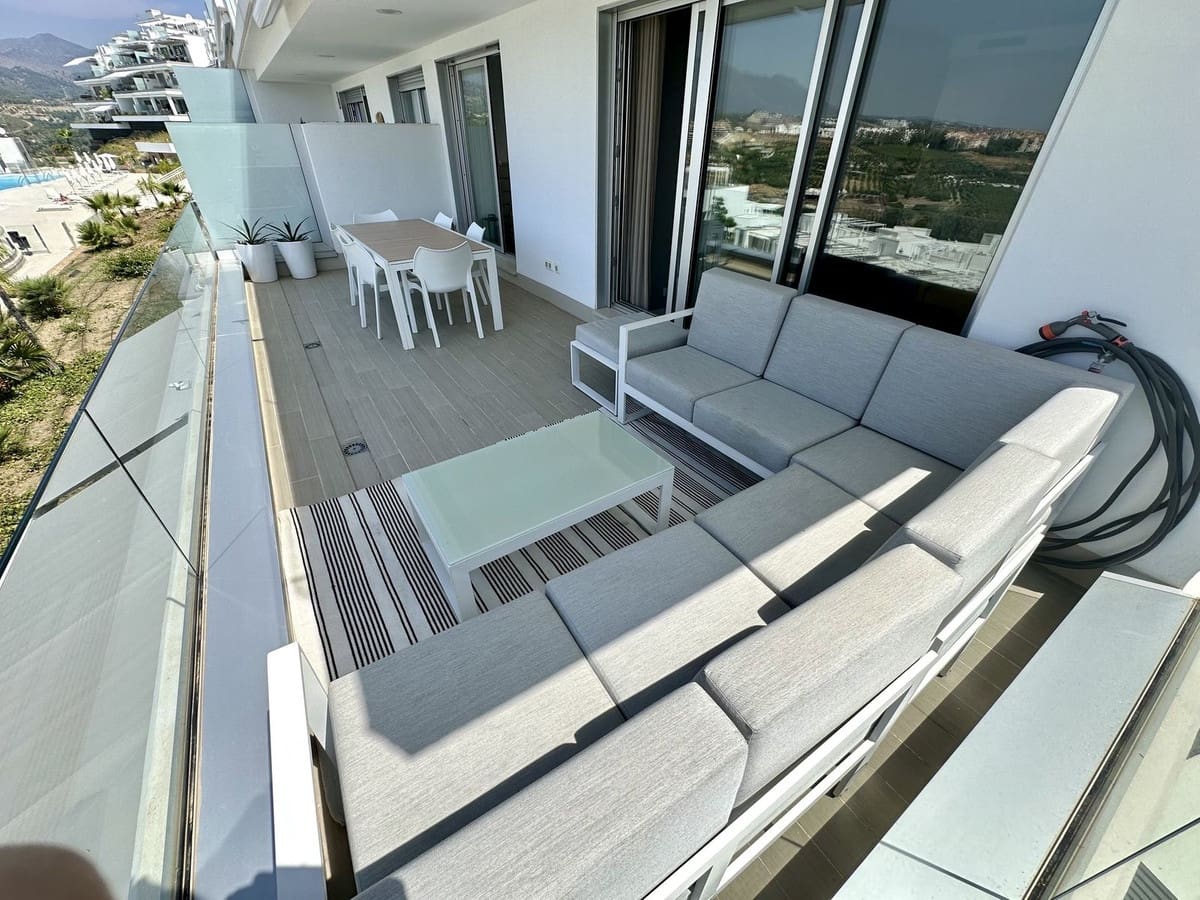 3 slaapkamer Appartement voor vakantieverhuur in Cancelada met zwembad garage - € 1.100 (Ref: 8799684)