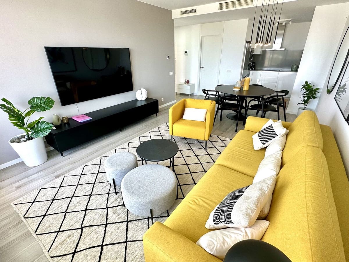 3 slaapkamer Appartement voor vakantieverhuur in Cancelada met zwembad garage - € 1.100 (Ref: 8799684)