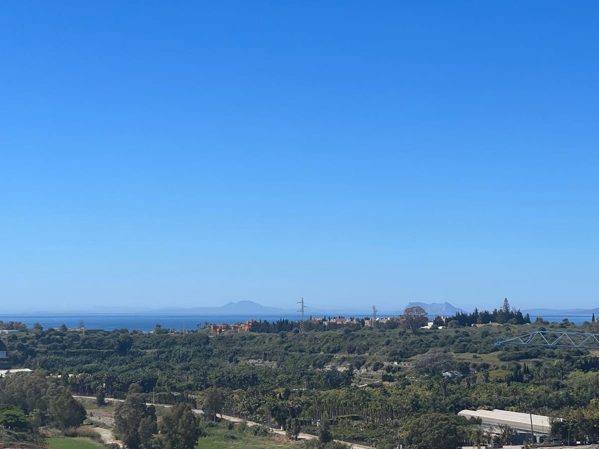 3 slaapkamer Appartement voor vakantieverhuur in Cancelada met zwembad garage - € 1.100 (Ref: 8799684)