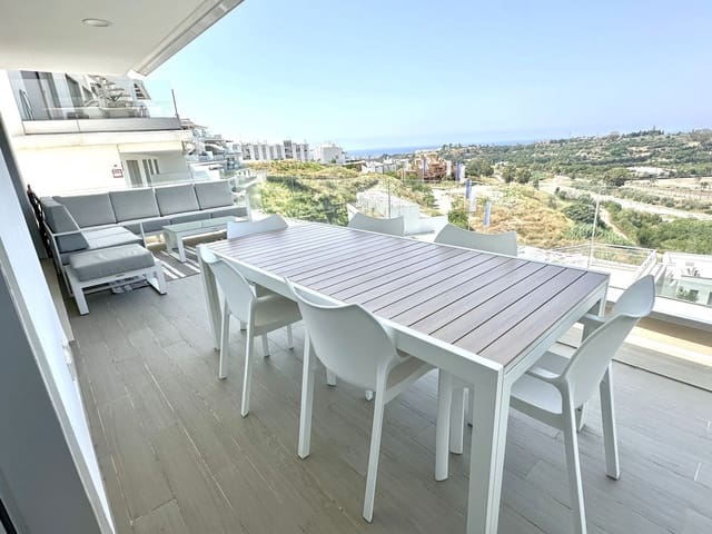 Apartamento de 3 habitaciones en Cancelada, Estepona en alquiler vacacional con piscina garaje - 1.100 € (Ref: 8799684)