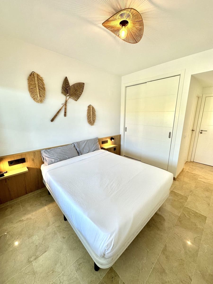 2 Zimmer Ferienapartment in La Cala de Mijas mit Pool Garage - 800 € (Ref: 8800118)