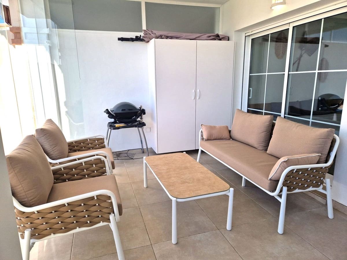 Apartamento de 2 habitaciones en La Cala de Mijas en alquiler vacacional con piscina garaje - 800 € (Ref: 8800118)