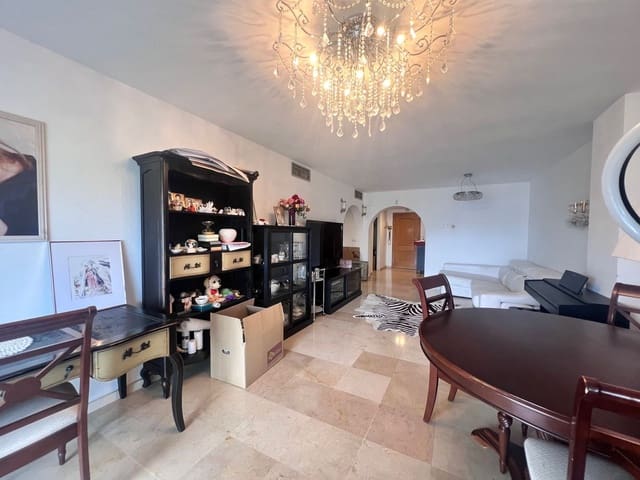 Apartamento de 3 habitaciones en Guadalmina Alta, Marbella en venta con piscina garaje - 480.000 € (Ref: 8863340)