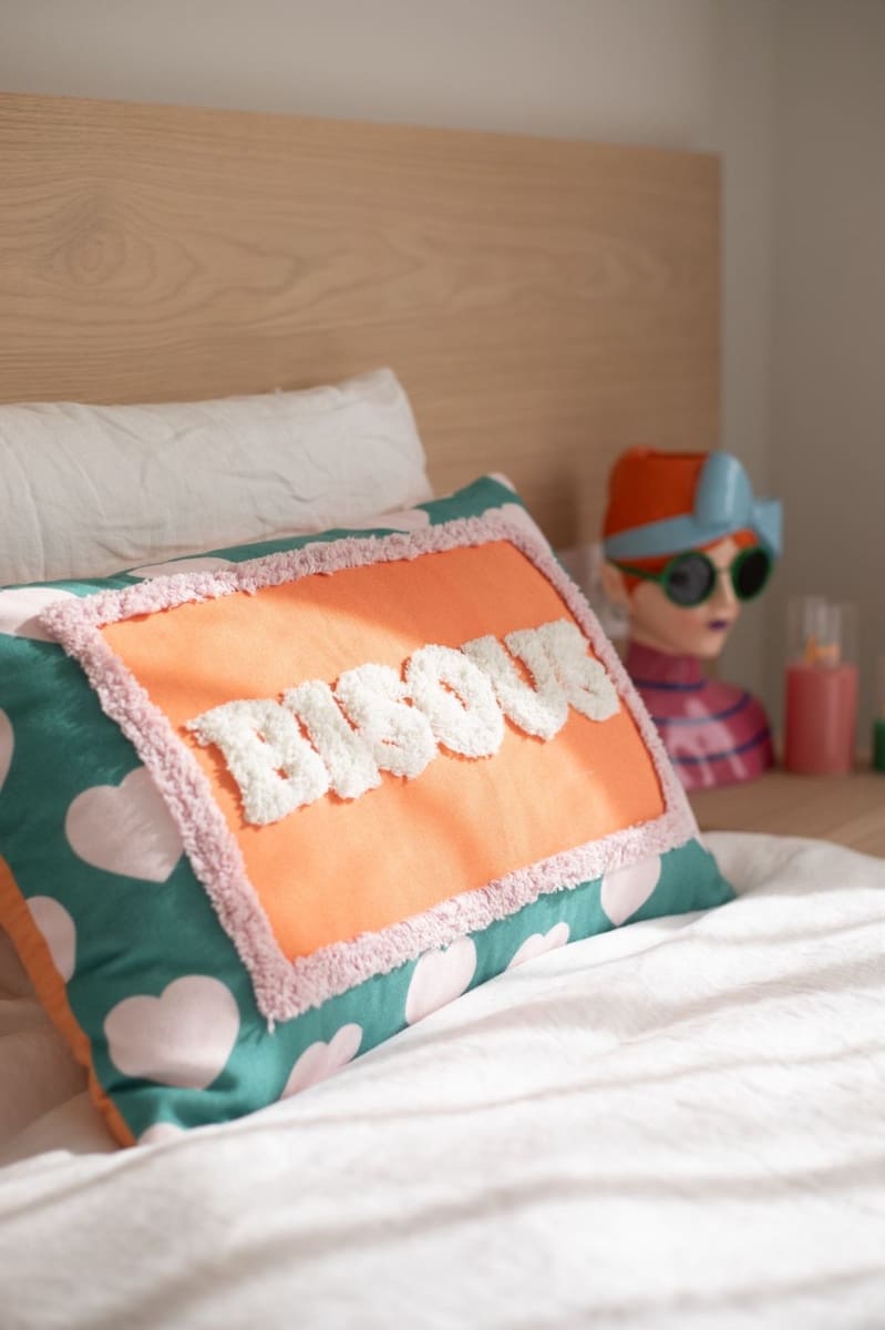   3 soveværelse   ferieLejlighed i Estepona   med   swimmingpool  garage  - € 1.000 (Ref: 9087256)