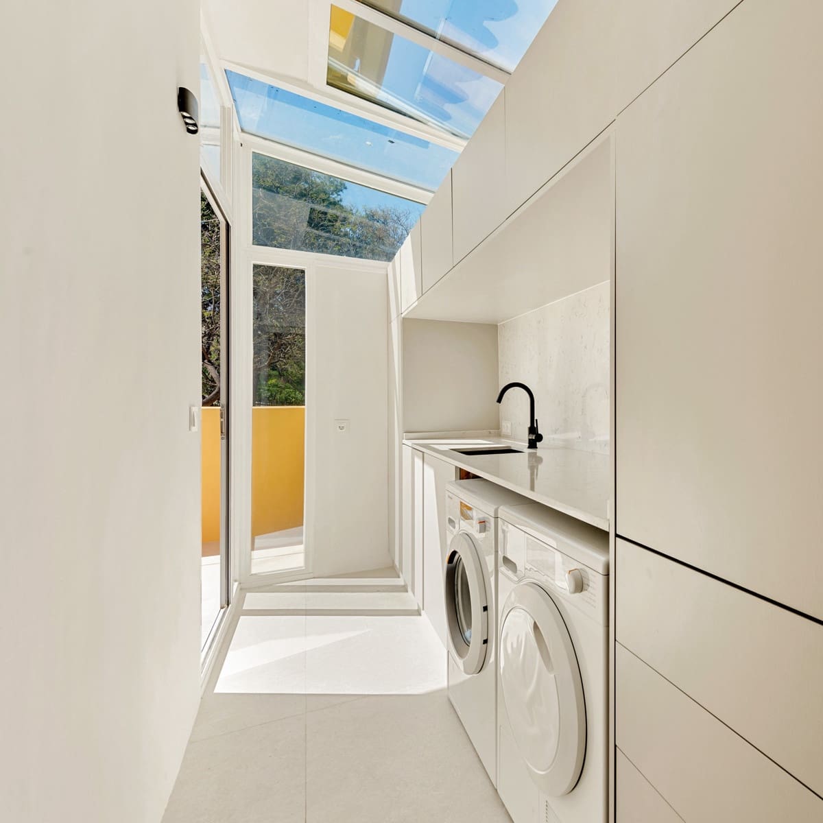 4 soveværelse Lejlighed til salg i Rio Real med swimmingpool garage - € 4.995.000 (Ref: 9137402)