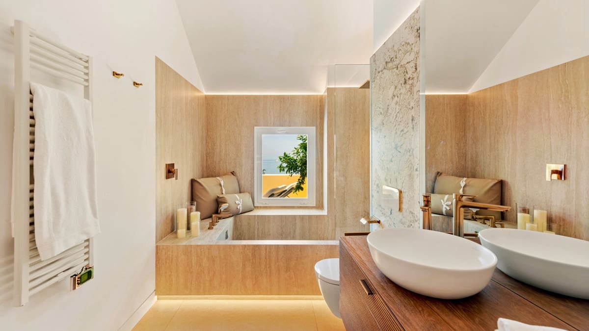 4 soveværelse Lejlighed til salg i Rio Real med swimmingpool garage - € 4.995.000 (Ref: 9137402)