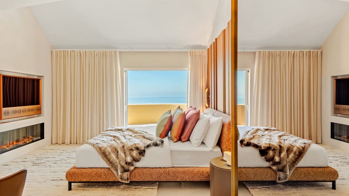 4 bedroom Apartment for sale in Rio Real with pool garage - € 4,995,000 (Ref: 9137402)