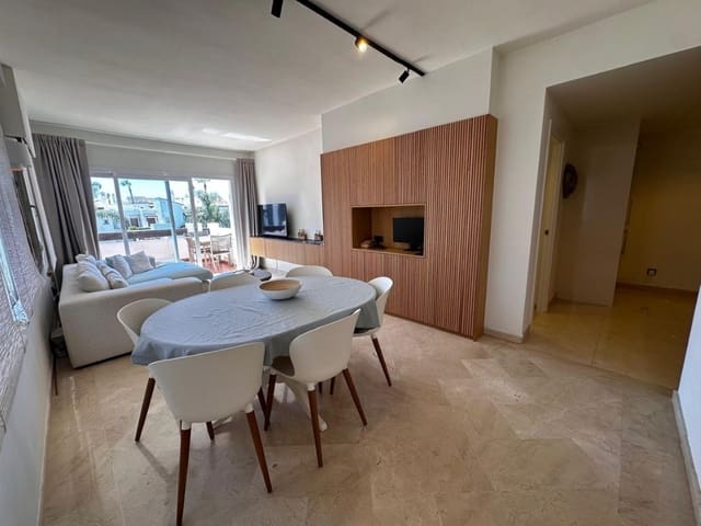 3 Zimmer Penthouse zu verkaufen in Costalita, Estepona mit Pool - 550.000 € (Ref: 9176622)