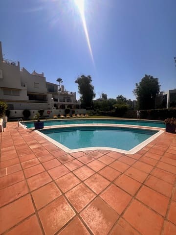 2 sypialnia Apartament do wynajęcia w Guadalmina, Marbella z basenem garażem - 1 950 € (Ref: 9217769)
