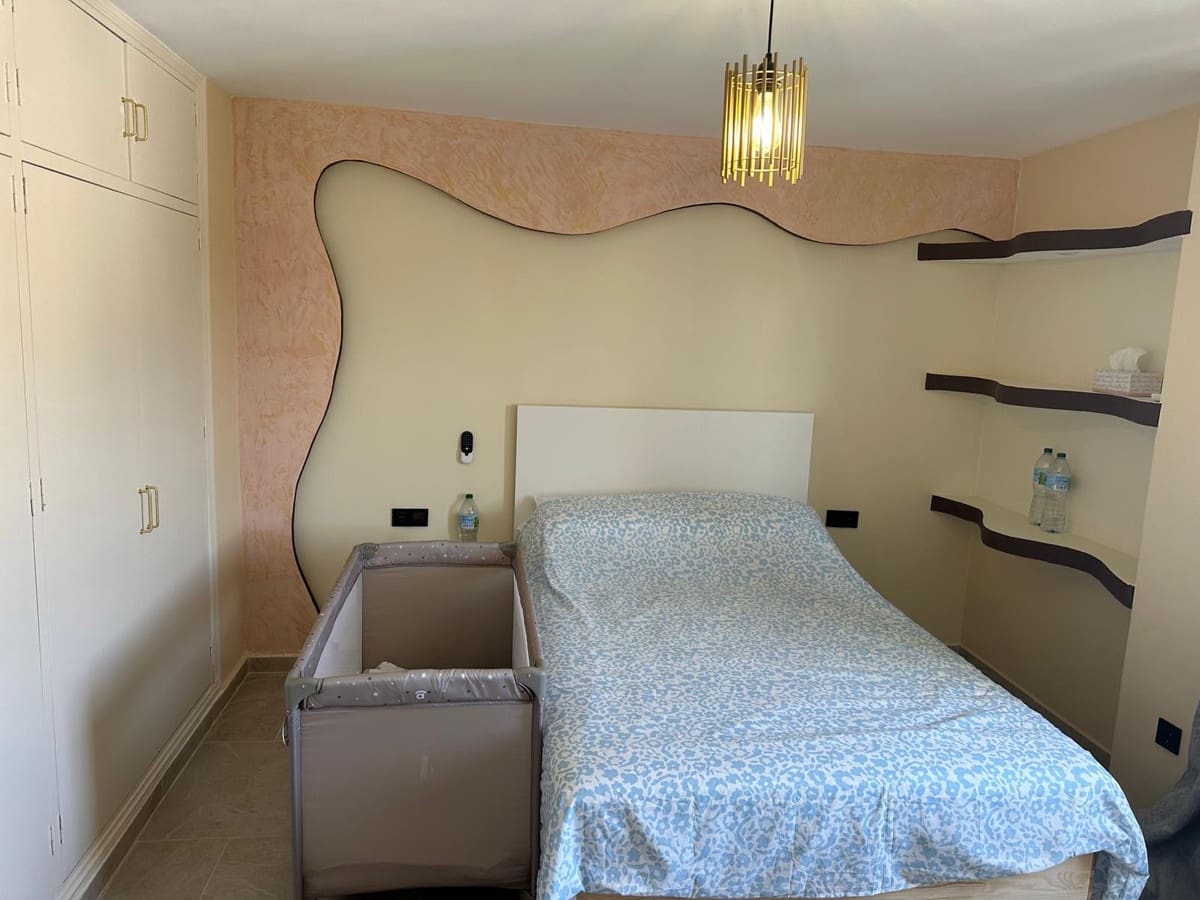 2 bedroom Apartment for rent in Guadalmina with pool garage - € 1,950 (Ref: 9217769)