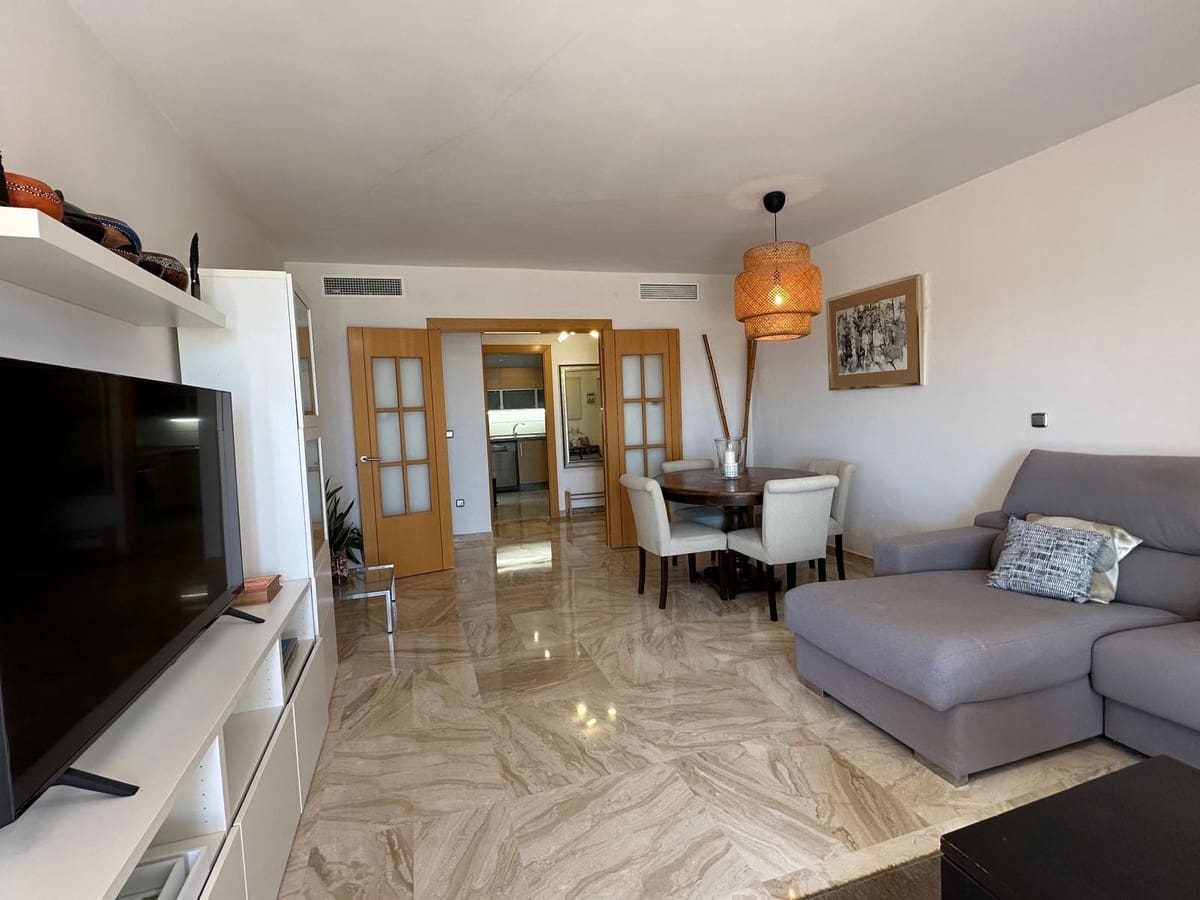 2 bedroom Apartment for rent in Casares with pool garage - € 1,450 (Ref: 9220265)