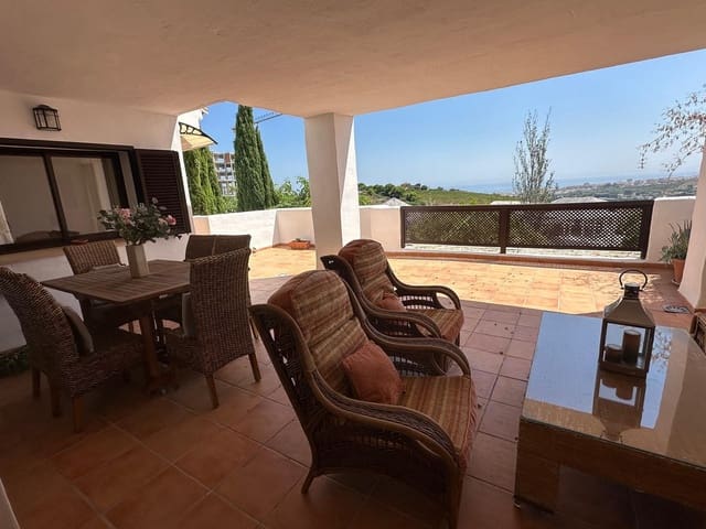 2 bedroom Apartment for rent in Casares with pool garage - € 1,450 (Ref: 9220265)
