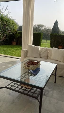 Appartement de 3 chambres à louer à Guadalmina Baja, Marbella avec piscine garage - 2 000 € (Ref: 9238734)